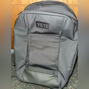 Yeti Crossroads 27L Backpack Camp Green Never Carried